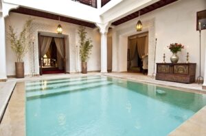 RARE : maison d’hôtes de 17 chambres, accès direct en voiture. Marrakech – Médina-centre