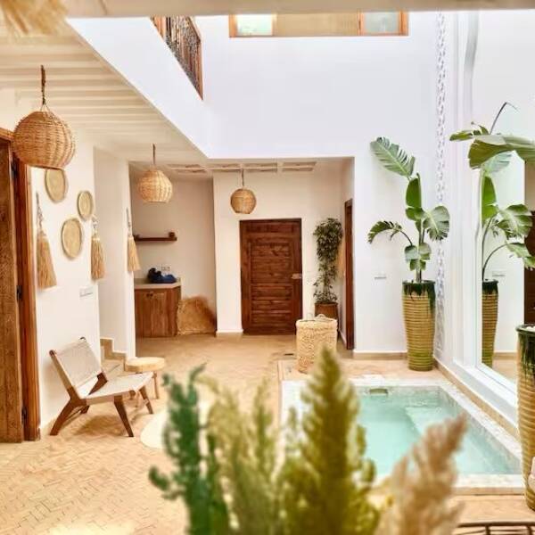 2c9755fe-3f2d-4b7e-8764-dacdab676a53