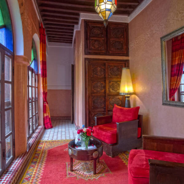 Belle affaire commerciale – 12 chambres – A 2 pas de la Place Jemâa el Fna