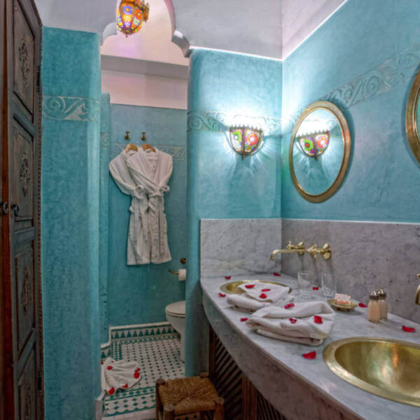 Belle affaire commerciale – 12 chambres – A 2 pas de la Place Jemâa el Fna