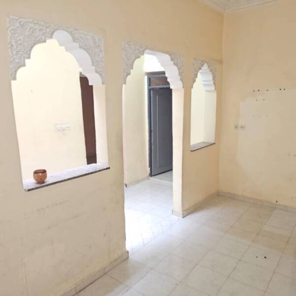 60d18aa9-a091-43da-b2a2-3b9d37df472e