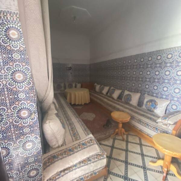 93268344-3e3f-40e3-be7c-2c6b4c48057c