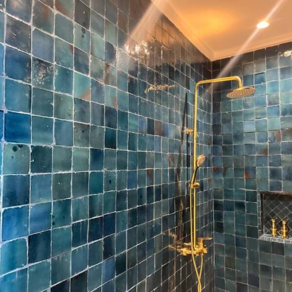 a765b57f-7725-4905-8ae4-eb626241e972