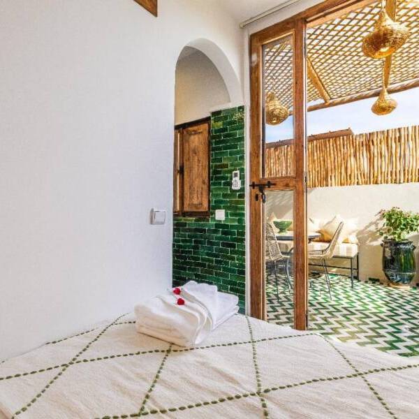 dacf21d4-0226-41f4-aa52-deb8af3739b7